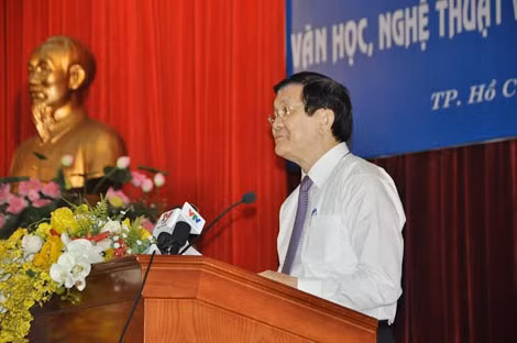 Chủ tịch nước Trương Tấn Sang phát biểu chỉ đạo hội thảo. Chủ tịch nước Trương Tấn Sang phát biểu chỉ đạo hội thảo.