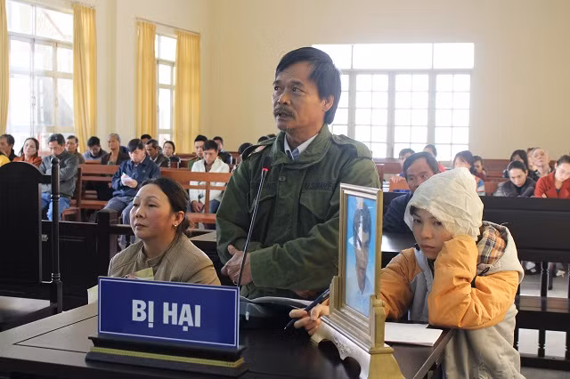 Đại diện gia đình bị hại