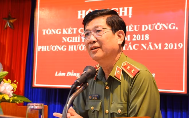 Thứ trưởng Nguyễn Văn Sơn phát biểu tại hội nghị