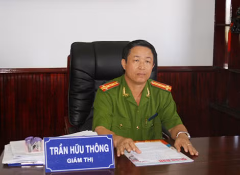 Đại tá Trần Hữu Thông.