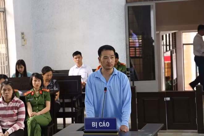Bị cáo Tân tại phiên tòa xét xử