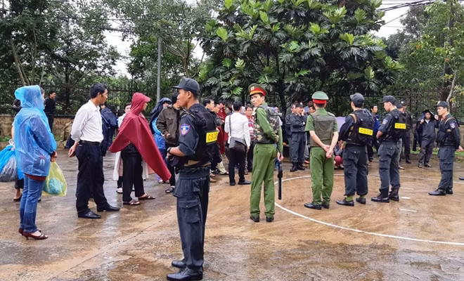 An ninh được thắt chặt tại phiên tòa