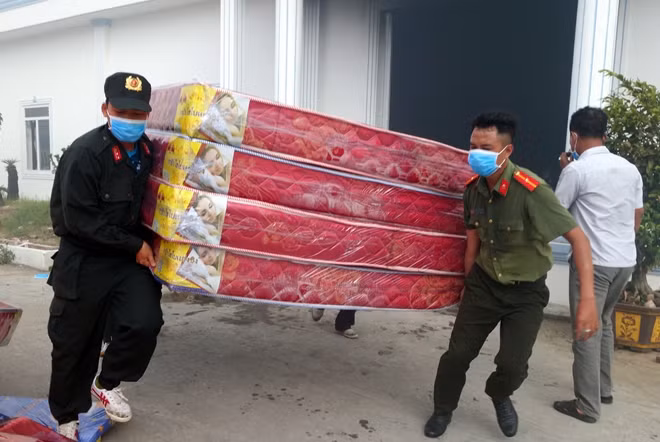 Di dời tài sản.