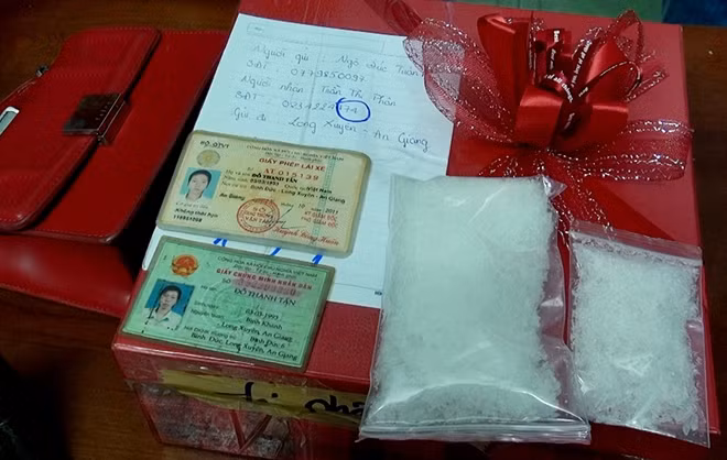 Tang vật thu giữ.