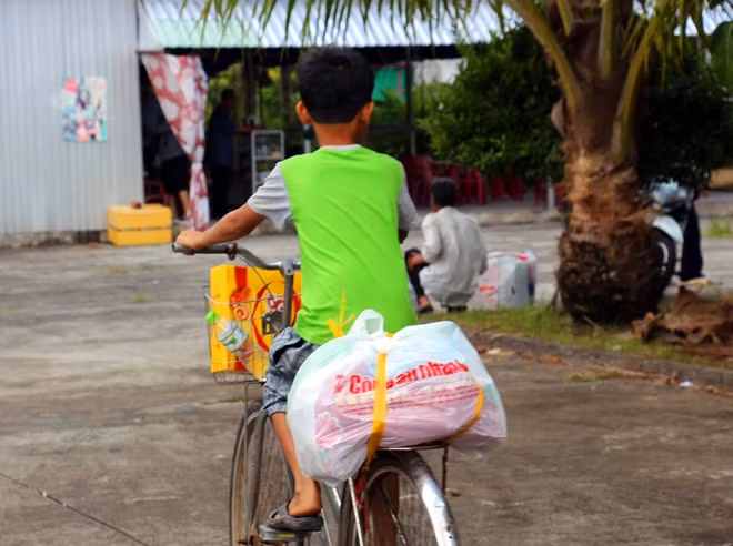 Chở Xuân về nhà...