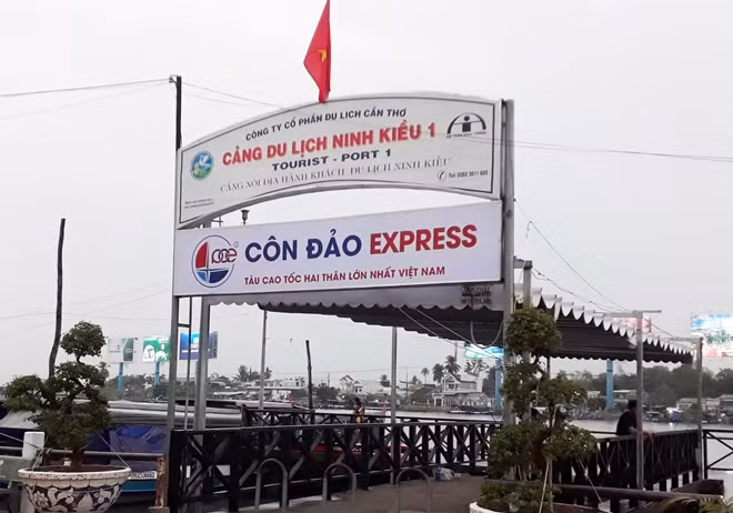 Điểm khởi hành dự kiến tại bến Ninh Kiều của tuyến cao tốc Cần Thơ - Côn Đảo.