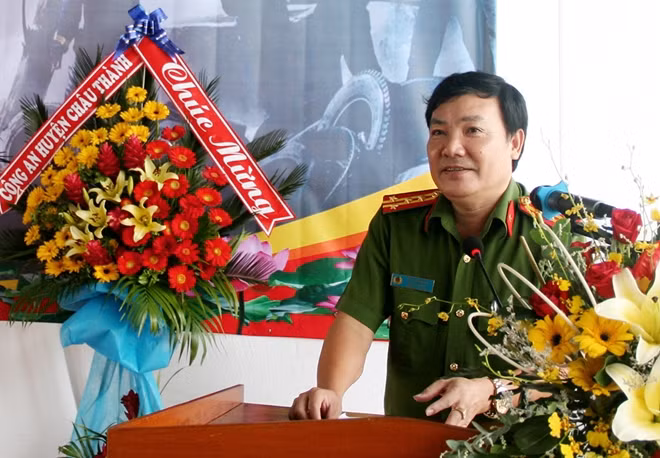 Đại tá Lâm Thành Sol phát biểu tại buổi lễ công bố.