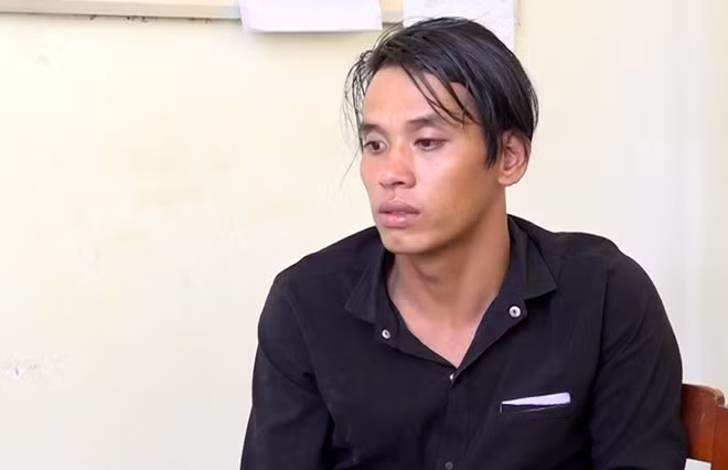 Đối tượng Khang.