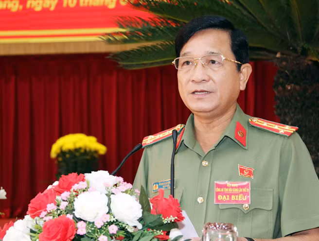 Đại tá Phan Hoàng Lắm, Giám đốc Công an tỉnh Hậu Giang cho biết, Công an toàn tỉnh sẽ tiếp tục phát huy vai trò nòng cốt của lực lượng Công an trong tham mưu với cấp ủy, chính quyền các cấp chỉ đạo công tác bảo đảm ANTT. Đại tá Phan Hoàng Lắm, Giám đốc Công an tỉnh Hậu Giang cho biết, Công an toàn tỉnh sẽ tiếp tục phát huy vai trò nòng cốt của lực lượng Công an trong tham mưu với cấp ủy, chính quyền các cấp chỉ đạo công tác bảo đảm ANTT.