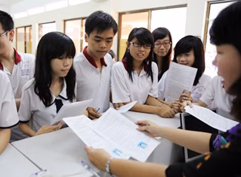 Những chủ trương thay đổi về phương thức tổ chức thi của Bộ GD & ĐT sẽ không làm phiền hà, gây tốn kém cho thí sinh.