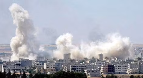 Giao tranh giữa người Kurd và IS ở Kobani.