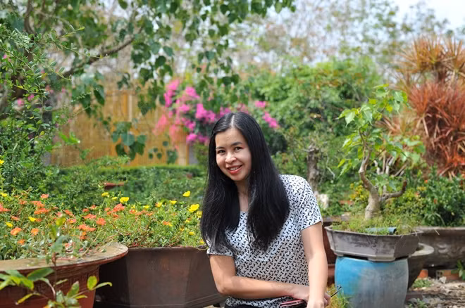 Nhà văn Dương Thụy.