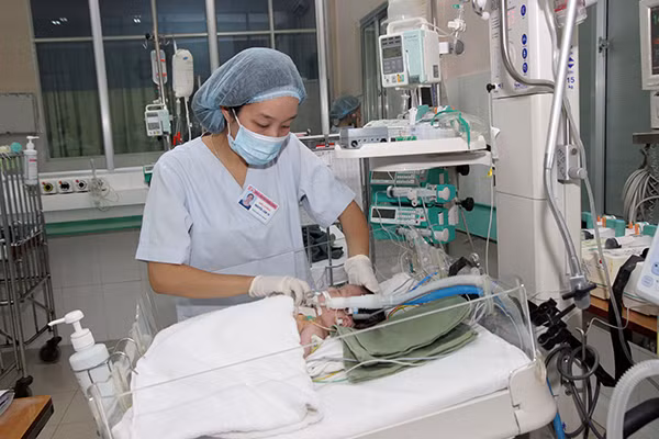 Một ca trẻ mắc bệnh tim bẩm sinh được phẫu thuật tại bệnh viện Nhi đồng 1 TP HCM.