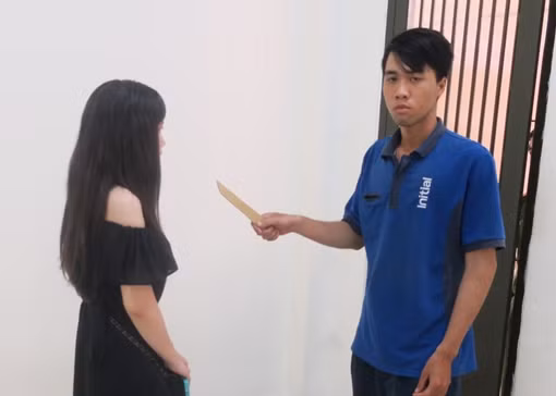 Truy tìm đối tượng vào cửa hàng Circle K dùng dao đe doạ nhân viên cướp tiền ảnh 3