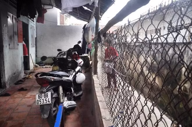 Dãy phòng trọ nơi này thường xuyên bị trộm viếng dù có camera an ninh