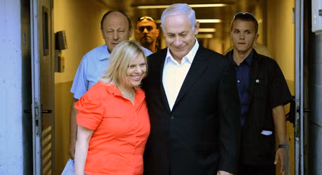 Vợ chồng Netanyahu luôn hạnh phúc bên nhau. Vợ chồng Netanyahu luôn hạnh phúc bên nhau.