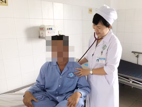 Bệnh nhân T. đang được chăm sóc tại BVĐKTƯ Cần Thơ.