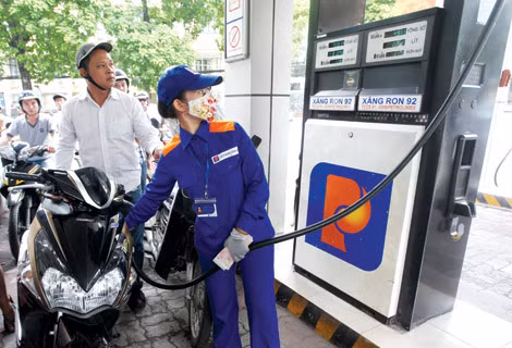 Giá xăng dầu đứng trước khả năng tăng cao.