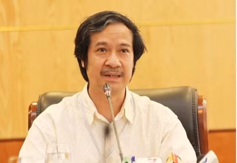 PGS.TS Nguyễn Kim Sơn, Phó Giám đốc Đại học quốc gia Hà Nội (ĐHQGHN)- Trưởng Ban chỉ đạo tuyển sinh đại học ĐHQGHN năm 2015.