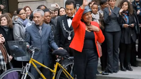 Nữ Bộ trưởng Tư pháp Christine Taubira từ chức để phản đối dự luật của Tổng thống Hollande.
