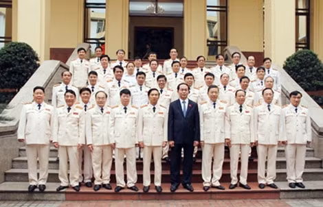 Chủ tịch nước Trần Đại Quang và các đại biểu.