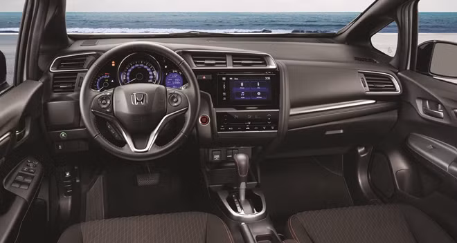 Khoang điều khiển Honda Jazz