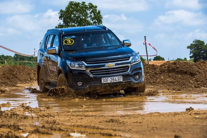 Sẽ có khoảng 1.000 người tham dự các bài thử nghiệm lái khắc nghiệt với Chevrolet Trailblazer ngay tại Việt Nam.