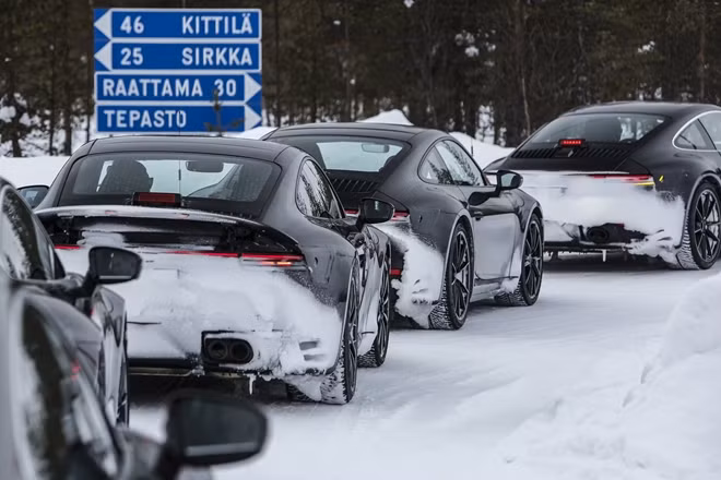 Porsche 911 phải trải qua những thử nghiệm ở nhiều điều kiện môi trường tới hạn.