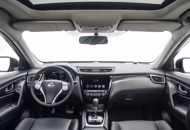 Nội thất Nissan X-Trail V-series.
