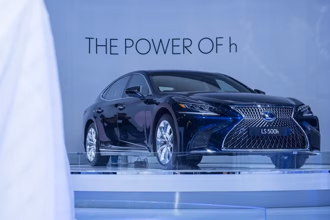 Lexus LS 500h