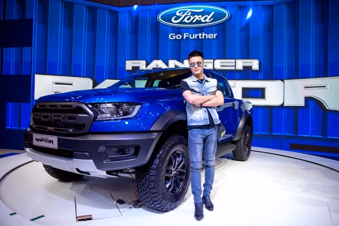 Ranger Raptor chính thức được Ford đưa vào thị trường ô tô Việt Nam.