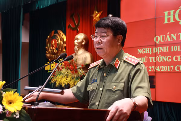 Thứ trưởng Bùi Văn Nam phát biểu khai mạc Hội nghị.