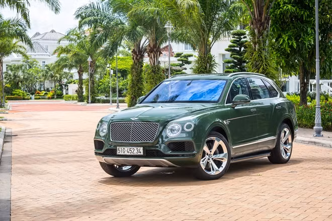 Bentley Bentayga được cho là mẫu SUV đắt nhất thế giới hiện tại