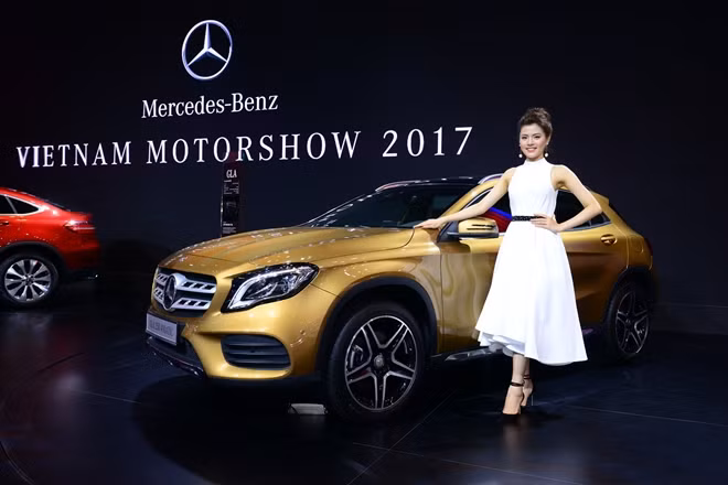 Phiên bản nâng cấp Mercedes-Benz GLA xuất hiện tại triển lãm ô tô Việt Nam 2017