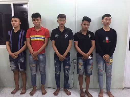 Bắt nhóm côn đồ chém lìa tay người tại ngã sáu Phú Cường