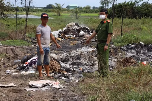 Triển vọng hệ thống thu gom rác nổi&nbsp;trên sông bằng năng lượng mặt trời ảnh 2