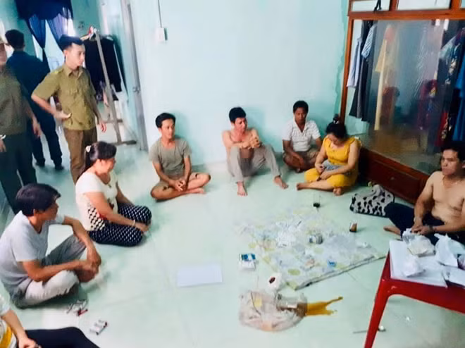 Các đối tượng bị bắt giữ
