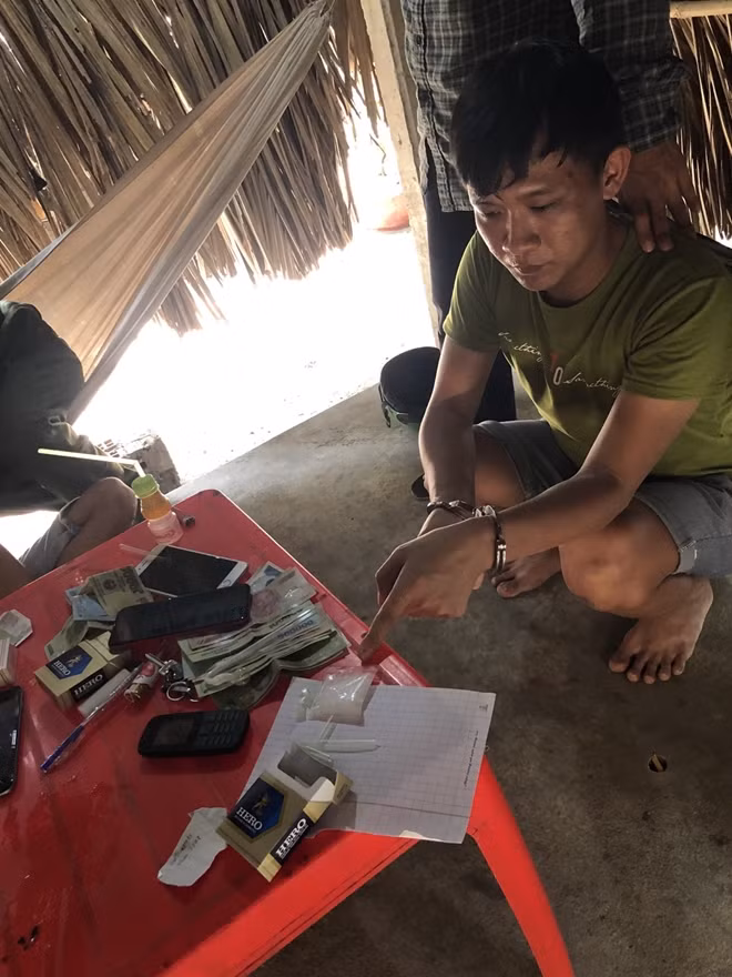 Đối tượng cùng tang vật