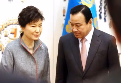 Tổng thống Park Geun-hye tại lễ bổ nhiệm Thủ tướng Lee Wan-koo.