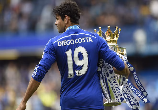 Những đường chuyền của Fabregas từ giữa sân được Chelsea chuyến hoá tốt hơn thành các bàn thắng nhờ tài năng của Diego Costa. Trung phong người Tây Ban Nha gốc Brazil là chủ nhân của 20 bàn thắng tại Ngoại hạng Anh mùa này, chấm dứt cơn đau đầu của CLB vì sự khan hiếm một sát thủ ở các mùa giải trước.