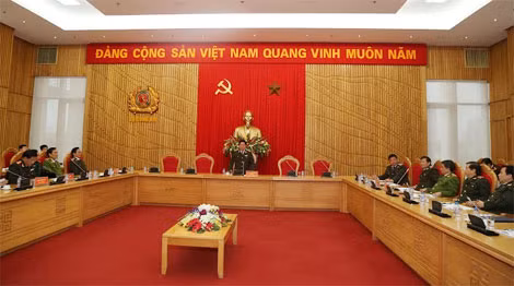Thứ trưởng Bùi Văn Thành phát biểu kết luận Hội nghị.