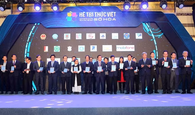 Các tổ chức, doanh nghiệp, địa phương....cùng cam kết tham gia đề án