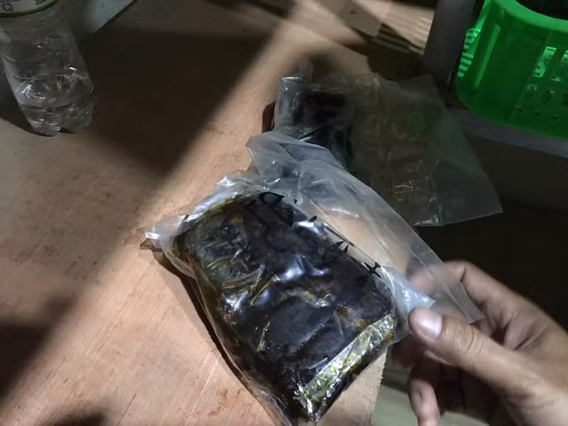Tạp chất để pha chế rượu ngoại