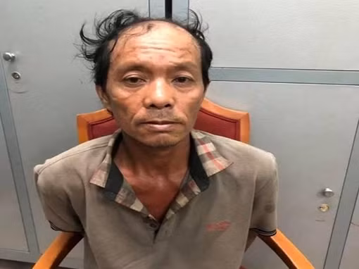 Bị mắng vì không trả tiền nợ, dùng chai nước sát hại chủ quán