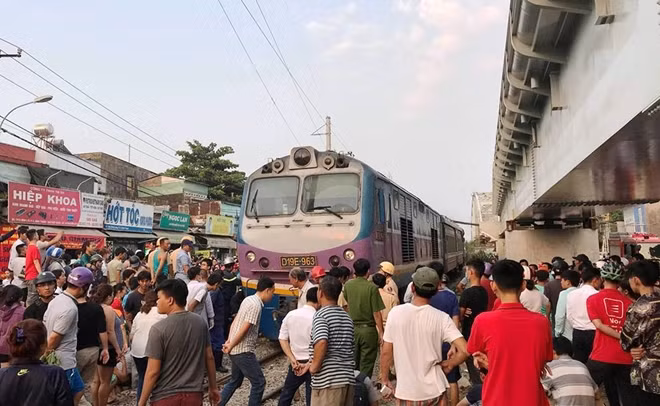 Vụ việc khiến đoàn tàu bị trễ chuyến