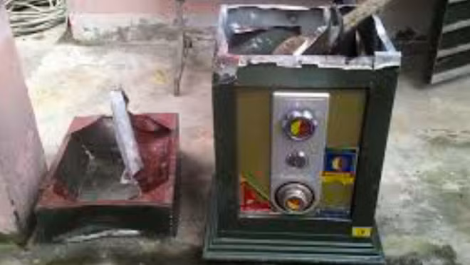 Một vụ phá két sắt trộm tài sản ở TP Hồ Chí Minh