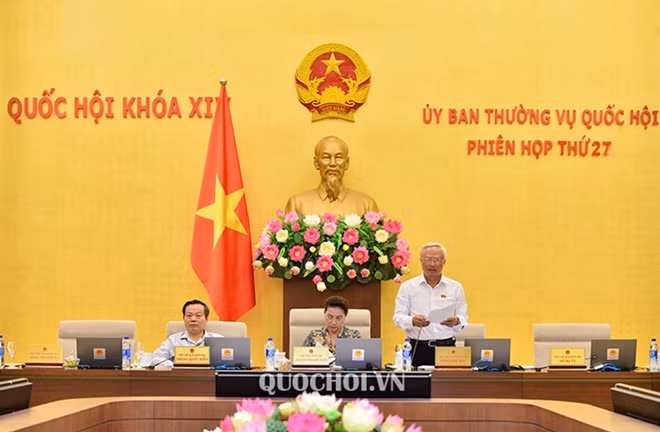 Phó Chủ tịch Quốc hội Uông Chu Lưu kết lại phiên thảo luận