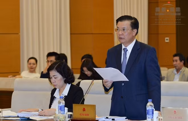 Bộ trưởng Bộ Tài chính Đinh Tiến Dũng