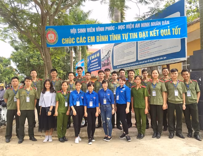 Đây là hoạt động cụ thể, thiết thực nhằm giúp đỡ thí sinh và người nhà hoàn thành tốt kỳ thi.