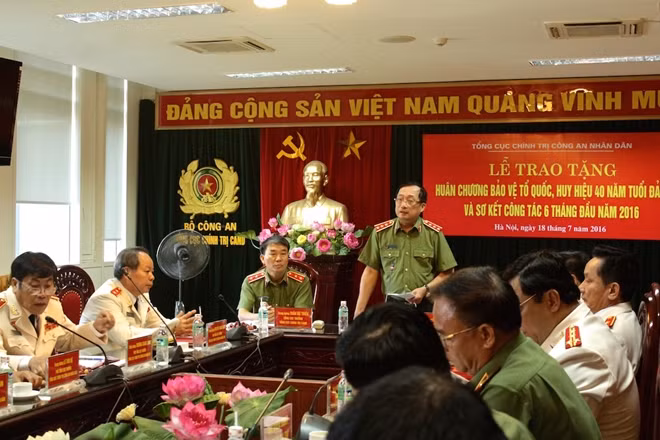 Thứ trưởng Nguyễn Văn Thành phát biểu tại buổi lễ